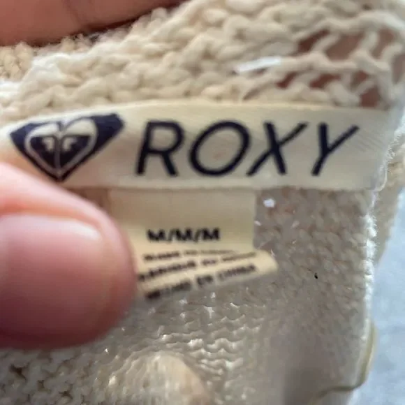 Roxy Cardigan Aztec Pattern - Picture 5 of 5